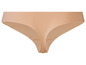 Ein beigefarbener Tanga.