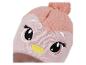 Rosa Kinderbeanie mit Bommel und gesticktem Tiergesicht.