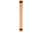 Nudelholz aus Holz mit roten und schwarzen Führungsringen.
