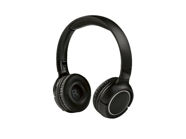 Schwarze Over-Ear-Kopfhörer mit dem Buchstaben R auf dem linken Ohrhörer.