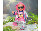 Baby Born Puppe mit rosa Regenjacke und Sonnenbrille.