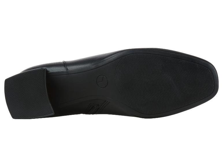 Schwarze Stiefeletten mit niedrigem Absatz, Unteransicht.