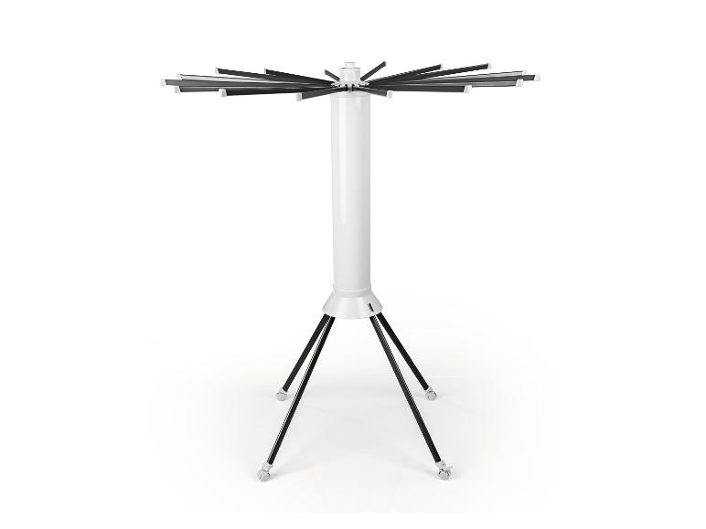 Weißer und schwarzer Wäscheständer mit ausziehbaren Armen und Rollen.