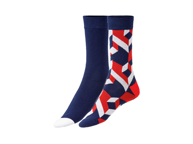 Zwei Paar Socken, eine in dunkelblau und die andere mit rot-weißem geometrischem Muster.