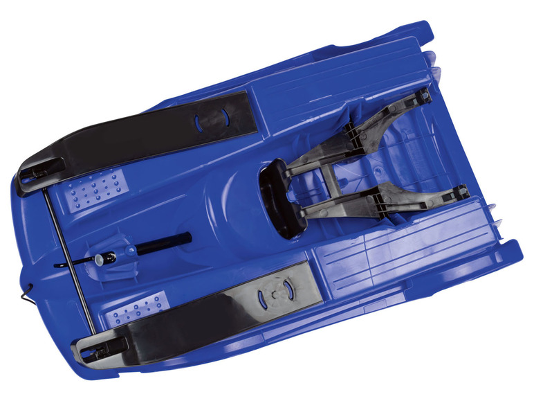 Blauer Kunststoffschlitten mit schwarzen Griffen