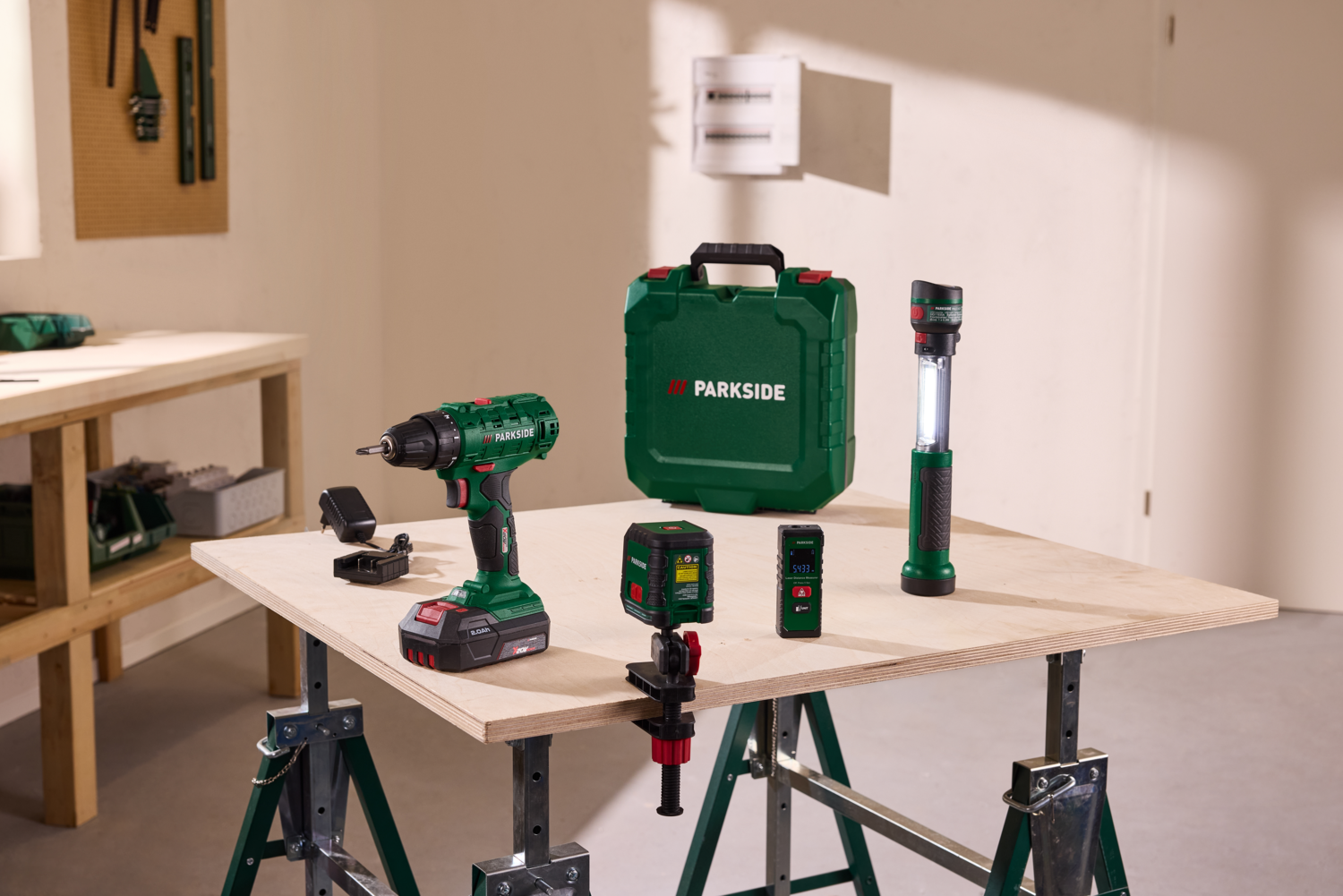PARKSIDE® 20 V Akku-Bohrschrauber »PBSSA 20-Li B1«, mit Akku und mit Ladegerät – Bild 4 von 4