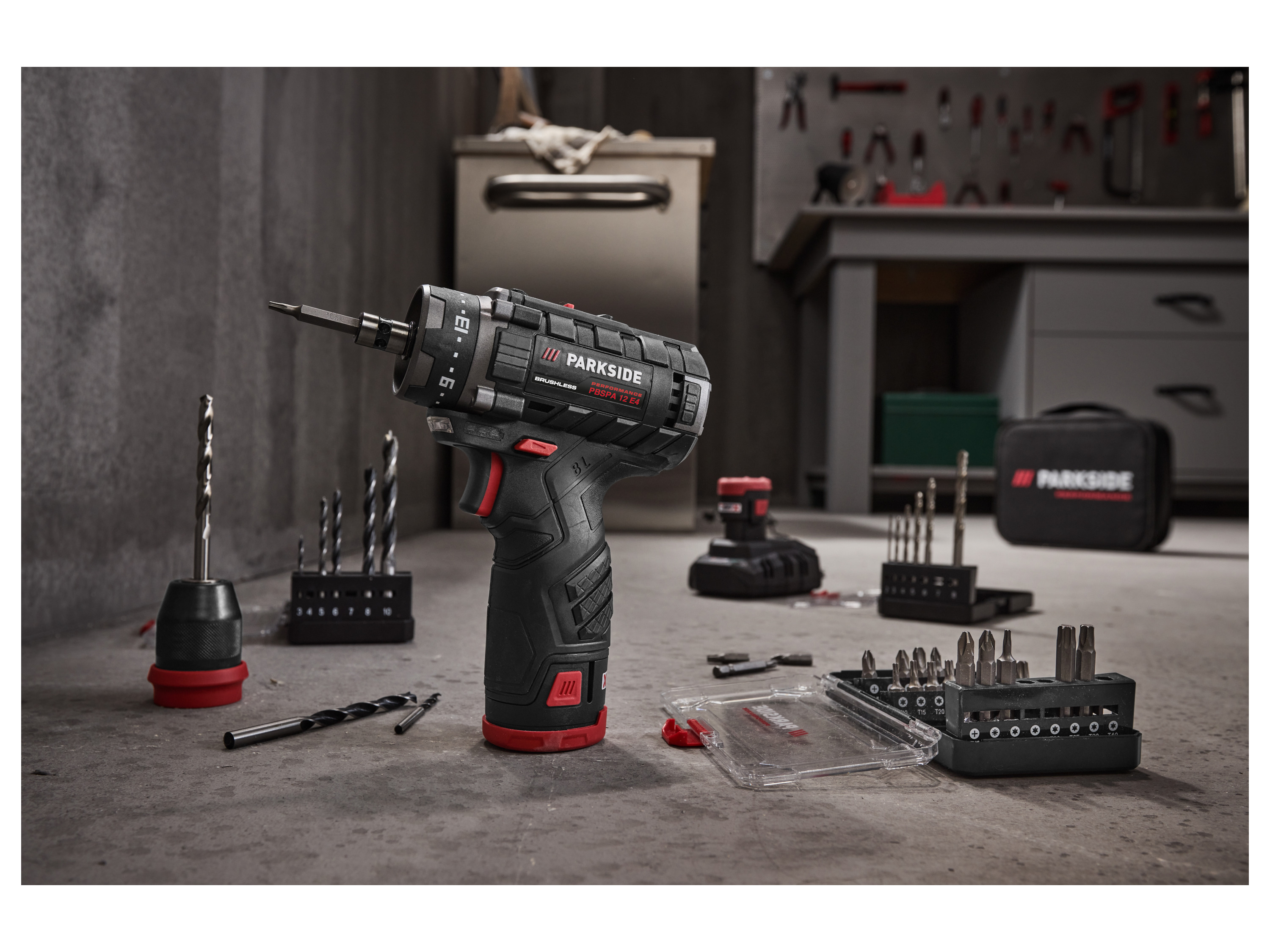 Thumbnail - PARKSIDE PERFORMANCE® 12 V Akku-Bohrschrauber-Starterset, mit Akku und Ladegerät