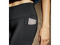 Schwarze Leggings mit einem Telefonfach.
