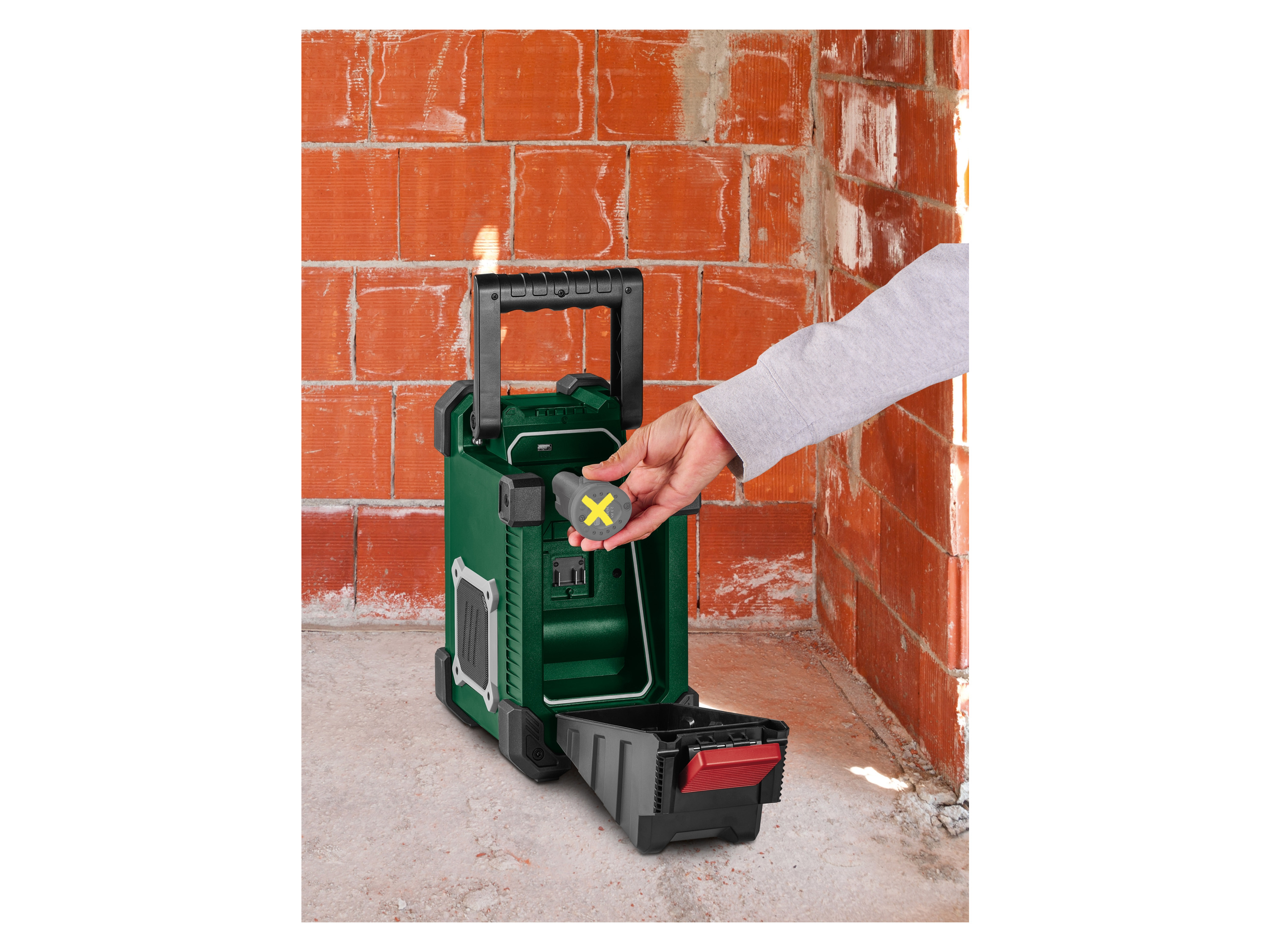 Thumbnail - PARKSIDE® 20 V / 12 V / 230 V Akku-Baustellenradio »PBR 10 A1«, ohne Akku und Ladegerät