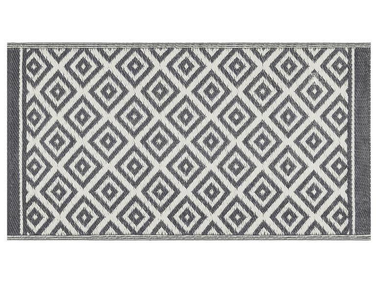 Grau-weißer Outdoor-Teppich mit Rautenmuster.