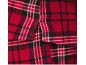 Nahaufnahme einer rot karierten Flanelljacke mit Seitenschlitz
