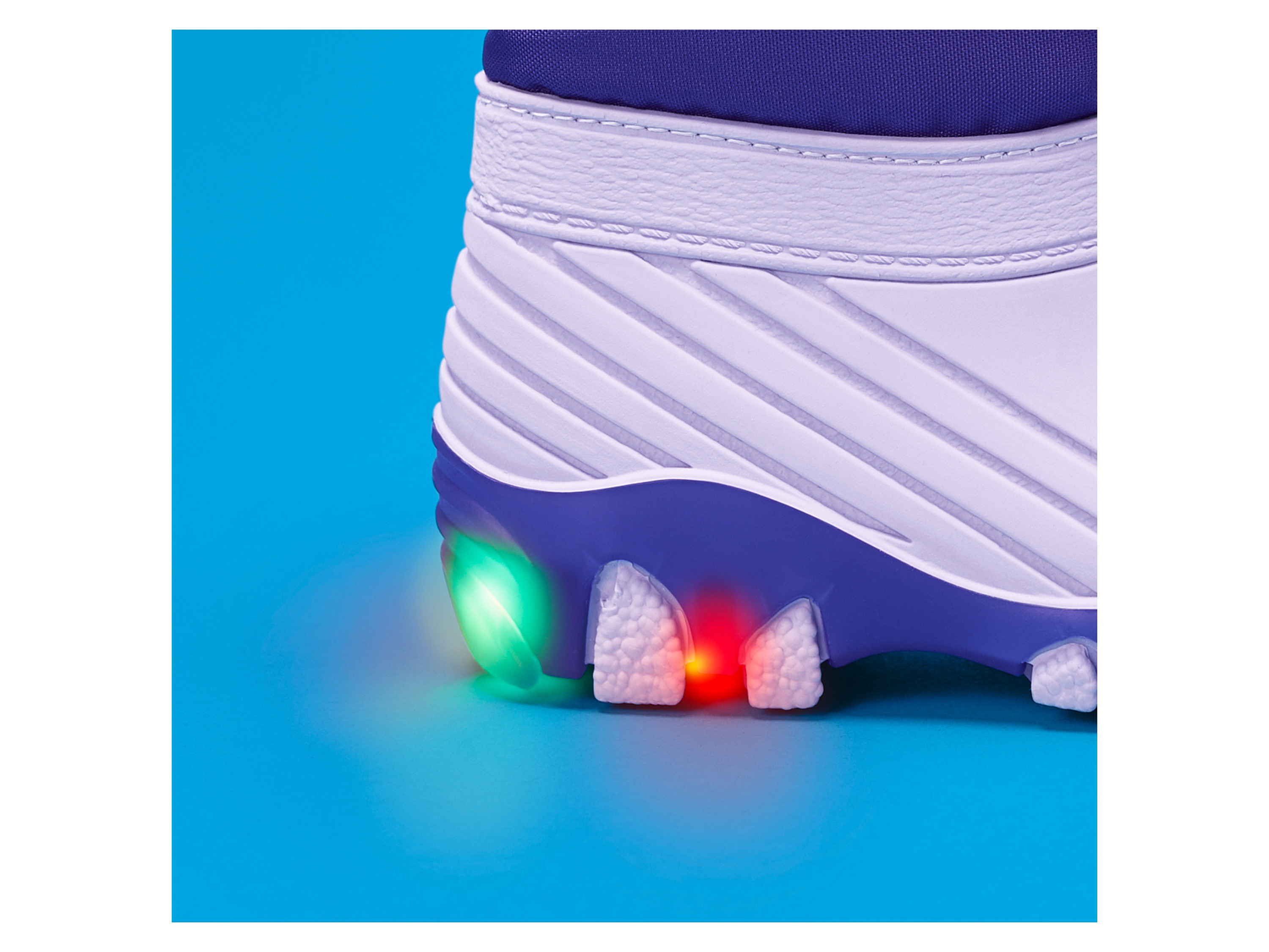LUPILU® Kinder-LED-Winterstiefel (Lila, 25) – Bild 2 von 4
