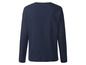 Ein dunkelblaues Langarmshirt