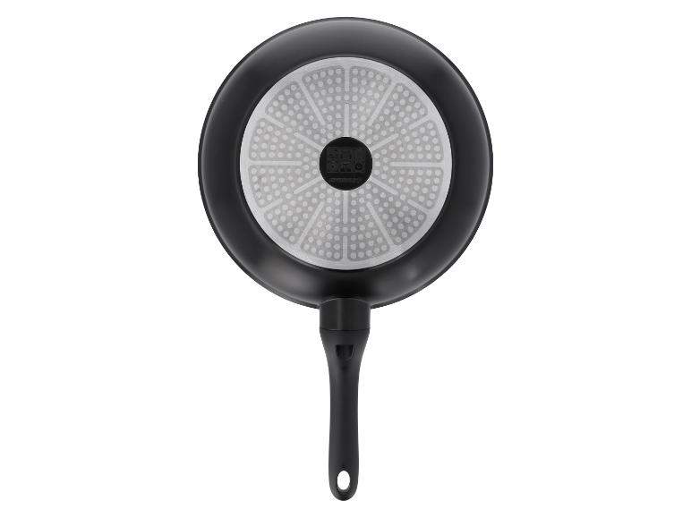 Silvercrest Pfanne mit schwarzem Griff, Unterseite