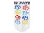 Weiße Socke mit bunten Pfotenabdrücken und der Aufschrift „W PATR“.