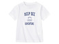 Weißes T-Shirt mit dem Schriftzug 'Deep See Adventure' und einer Sonne und Wellen.