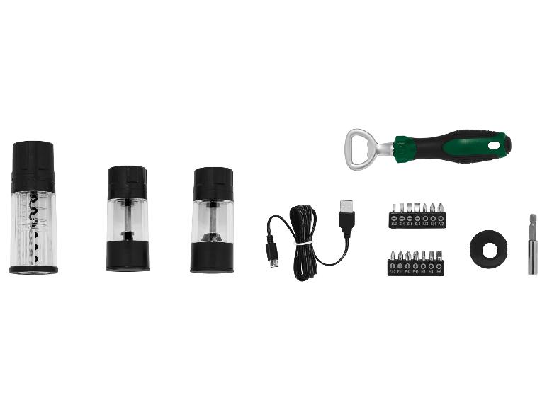 Werkzeugset mit Korkenzieher, Gewürzmühle, USB-Kabel und Schraubendreher-Bits.