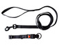 Ein schwarzes Hundehalsband, eine Hundeleine mit Clip und eine lose Leine.