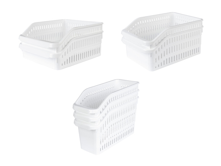 Drei weiße Aufbewahrungskörbe für Küche oder Badezimmer.