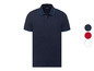 Ein dunkelblaues Poloshirt von Livergy mit blauem Rand.