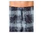 Nahaufnahme einer blauen karierten Herren-Pyjamahose mit Kordelzug.