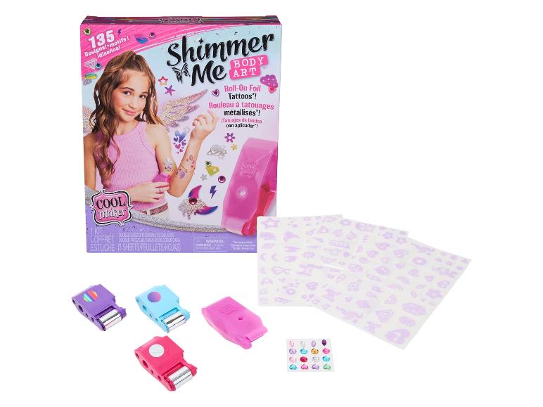 Shimmer Me Body Art Set mit Folientattoos, Applikatoren und Edelsteinaufklebern.