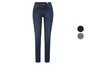 Dunkelblaue Skinny Jeans mit roten Nähten.