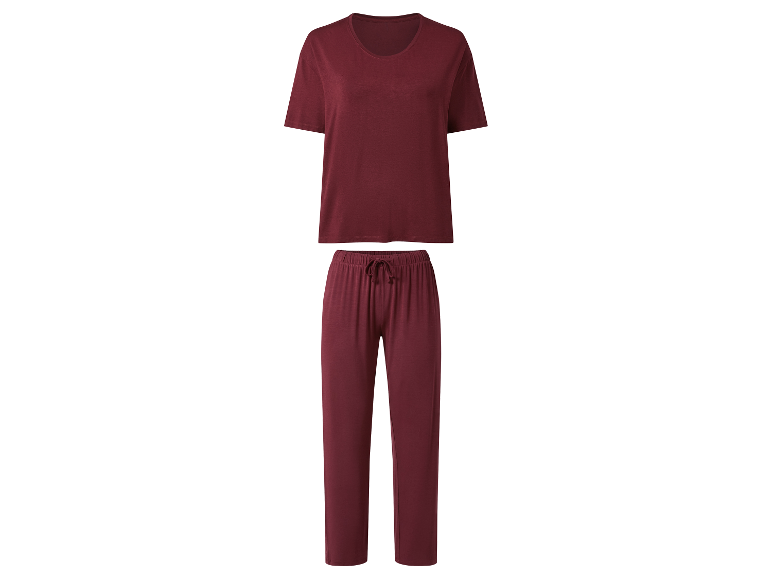 Elegantes dunkelrotes Pyjama-Set.