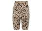 Beige Fahrradshorts mit Leopardenmuster.