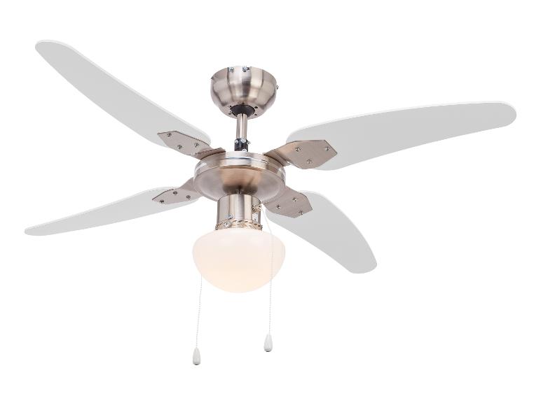 Deckenventilator mit weißen Flügeln und integrierter Beleuchtung.