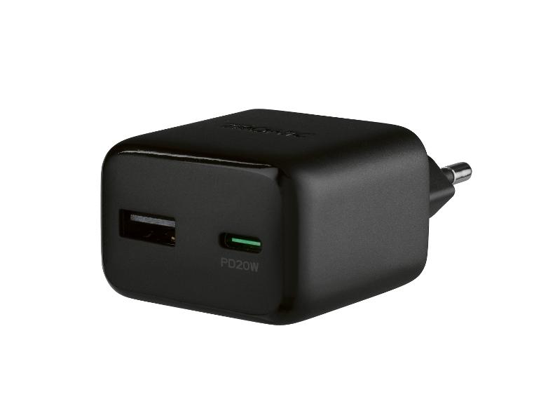 Schwarzes USB-Ladegerät mit PD20W-Beschriftung und zwei Ladeanschlüssen