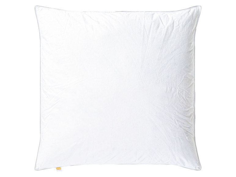 Ein weißes Kissen zum Schlafen.