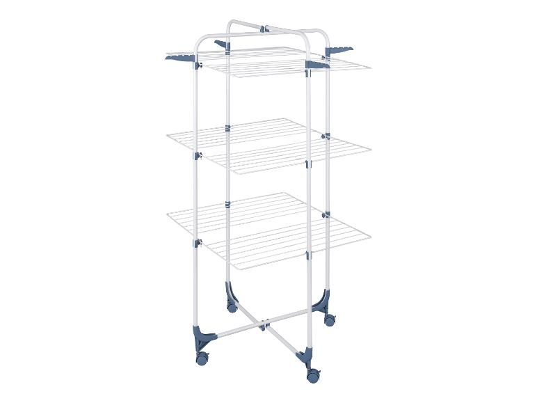 Weiß-blauer dreistöckiger Wäscheständer auf Rollen