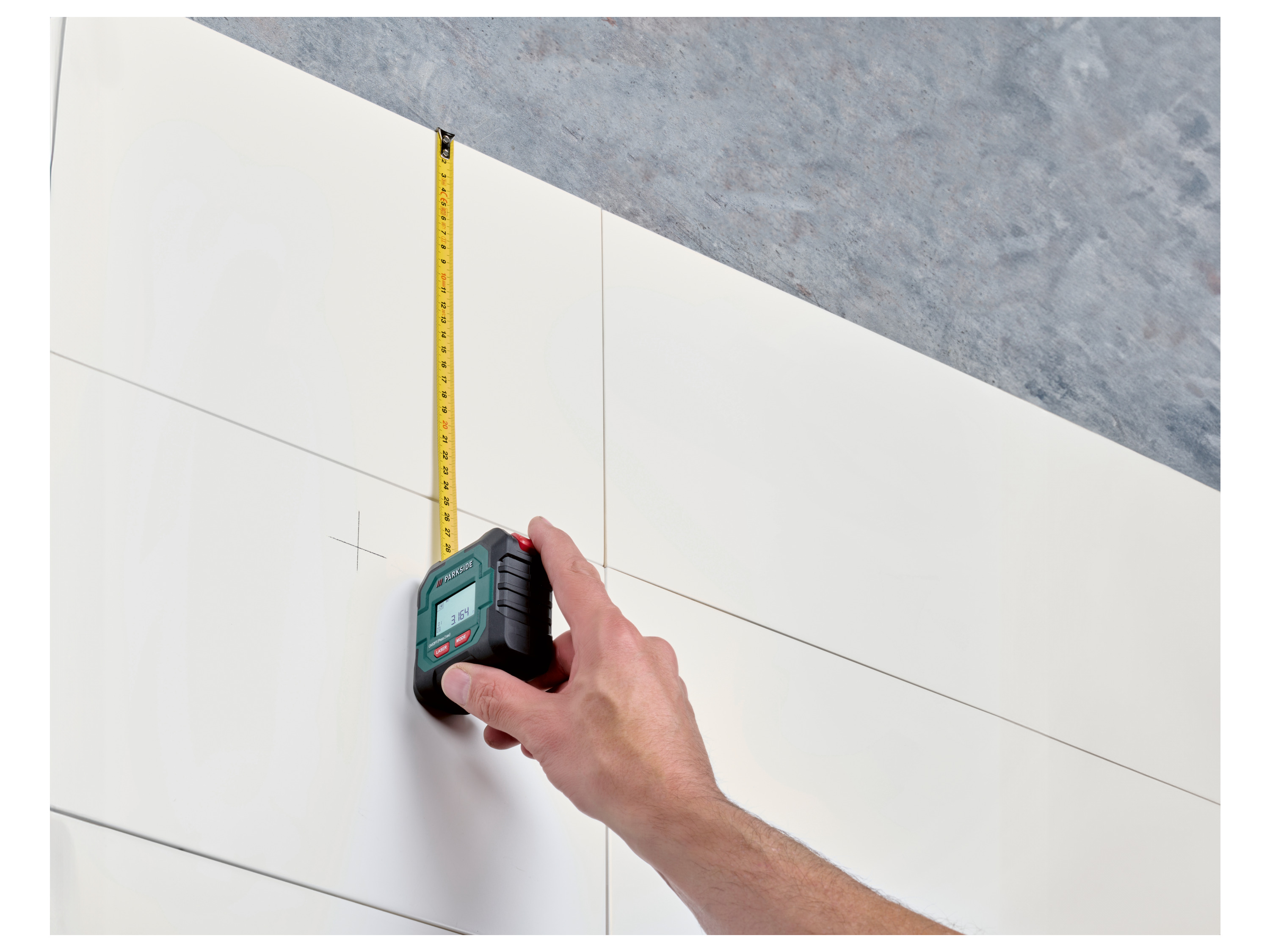 Thumbnail - PARKSIDE® 4 V Akku-Massband »PLMB 4 C2 «, mit Laserentfernungsmesser