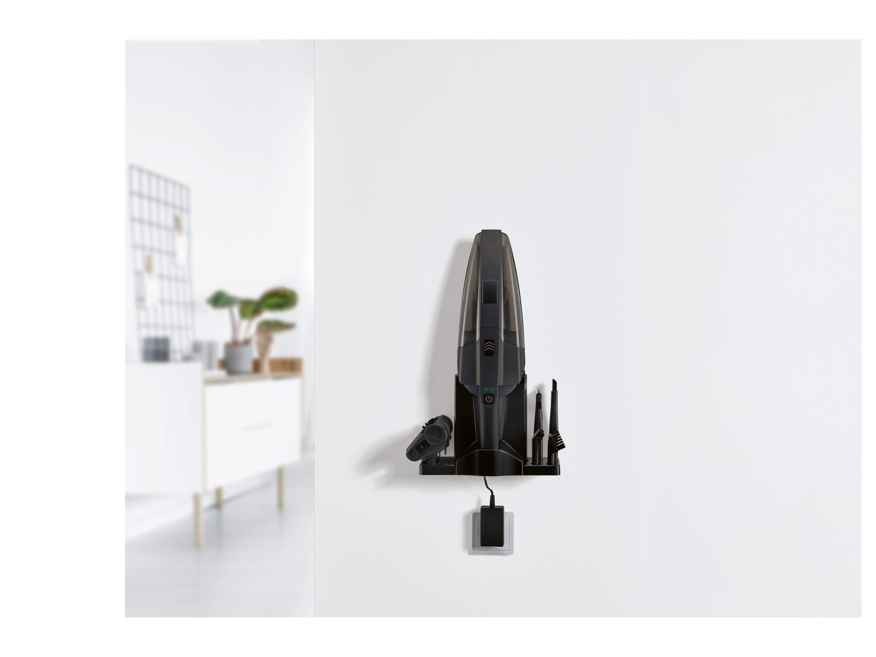 Thumbnail - SILVERCREST® 20-V-Akku-Handstaubsauger »SHSA 20-Li B1«, mit Akku und Ladeadapter