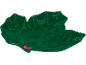 Servierplatte in Form eines grünen Blattes mit kleiner roter Dekoration.