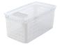 Eine weiße Plastik-Aufbewahrungsbox mit Deckel.