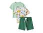 Set aus zwei T-Shirts und grünen Shorts mit Dinosaurier-Print.