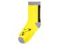 Gelbe Socken mit Pikachu von Pokémon.