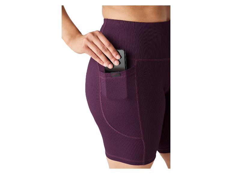 Damen-Funktionsradler, mit Handytasche am Bein