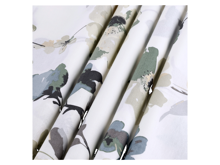 Weißer Blumenstoff mit grauen und grünen Details.