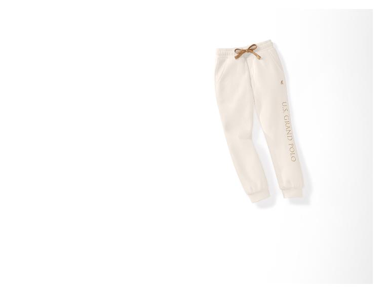 Beige Jogginghose mit U.S. Grand Polo Logo.