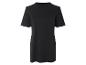 Schwarzes T-Shirt-Kleid, schlicht und elegant.