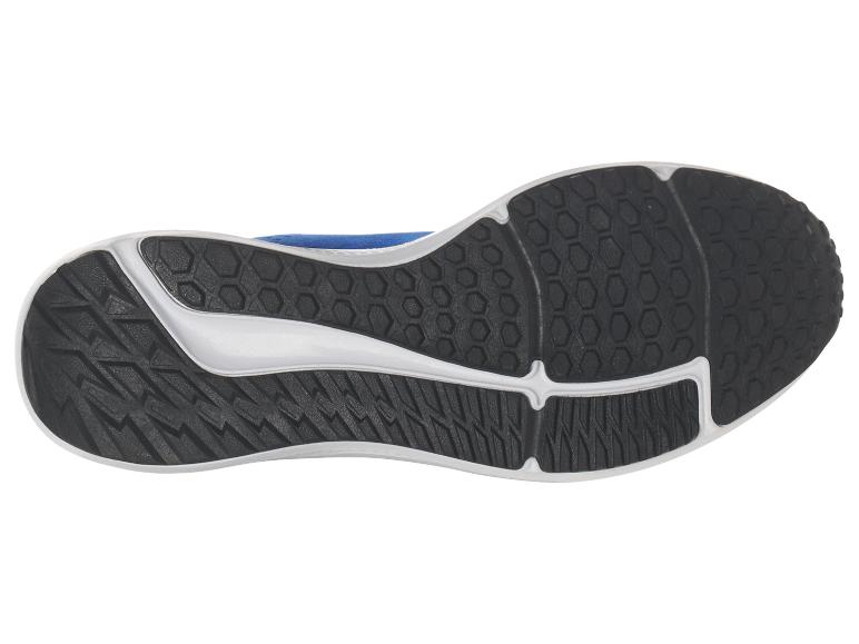 Sohle blauer Sportschuhe.