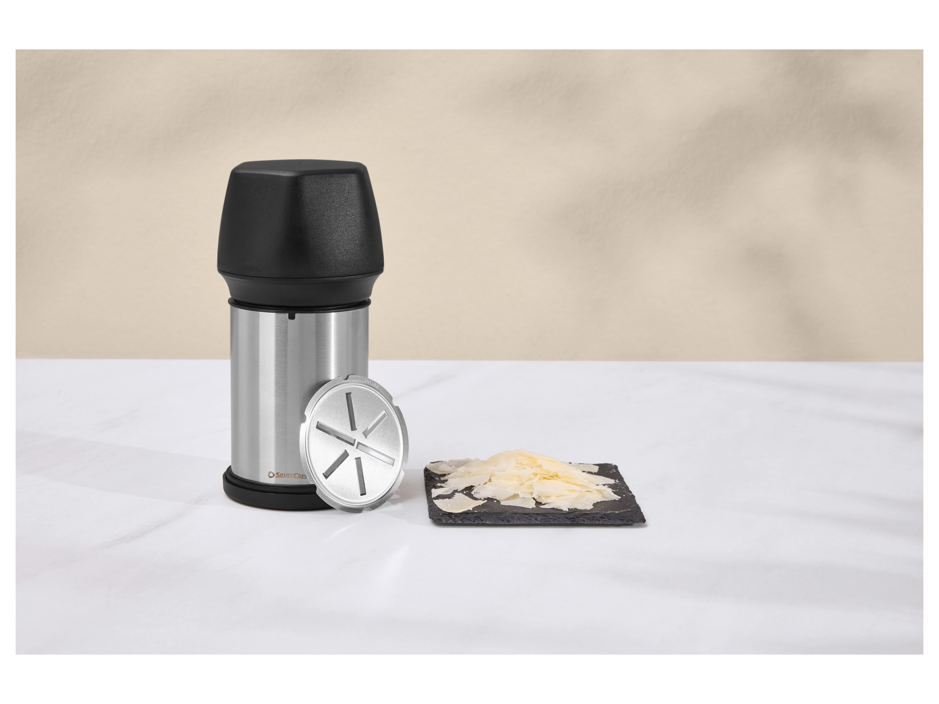 SILVERCREST® Salz- und Pfeffermühlen-Set / Essig- und Ölspender-Set / Reibe (Parmesanreibe) – Bild 3 von 4