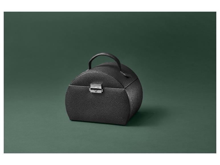 Eine schwarze Leder-Schmuckschatulle mit Griff.