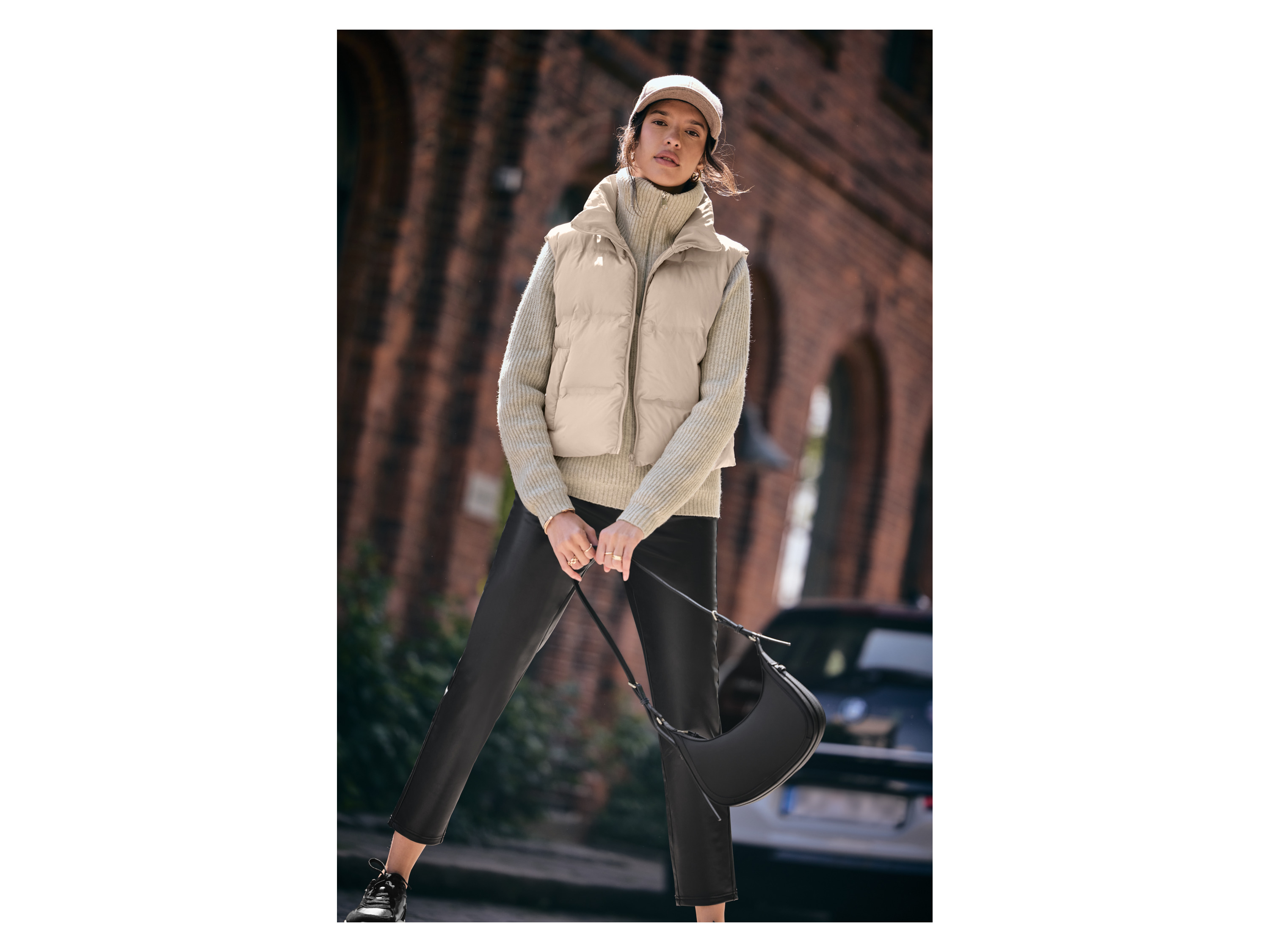 Thumbnail - esmara® Damen Hose, in Lederoptik (Schwarz, 36)