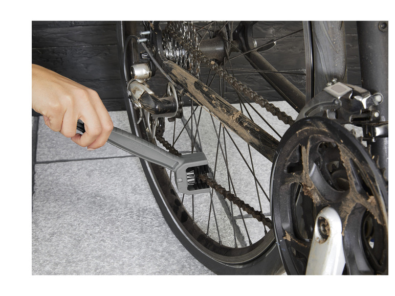 Gehe zu Vollbildansicht: CRIVIT Fahrrad-Reinigungs-Set mit Aufbewahrungsbox - Bild 4