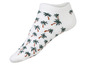Weiße Socken mit Palmen-Muster.