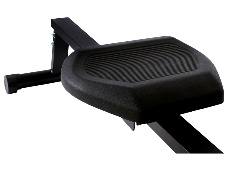 Schwarzer Sitz für einen Rudertrainer.